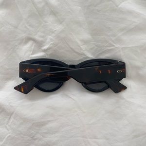 DIOR EYEWEAR
Spirit 2 Cat-Eye Sunglasses